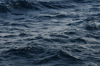 دانلود سطح آب عميق اقيانوس آبي با امواج