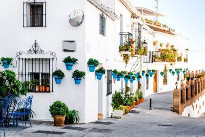 دانلود خیابان دیدنی Mijas. دهکده جذاب سفید در اندلس ، Costa del Sol. اسپانیا جنوبی