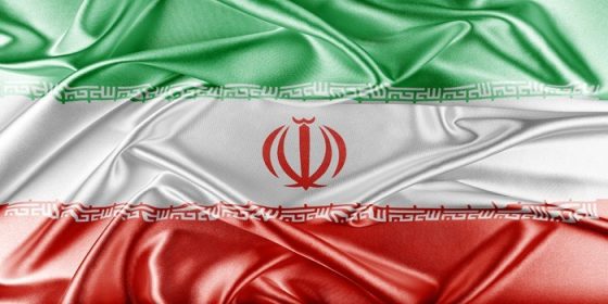 دانلود پرچم ایران. پرچم با یک بافت ابریشمی براق زیبا