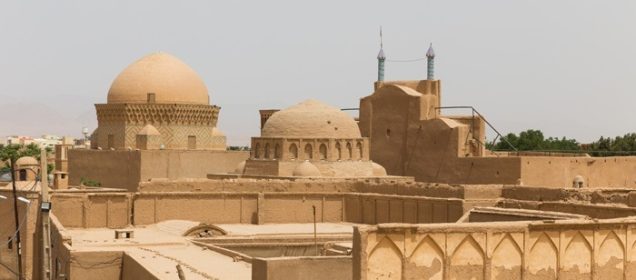 دانلود نمای پانوراما از بدیها و مساجد یزد ، ایران_002