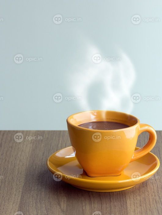 جريدة الحزن قطعة  دانلود بخار فنجان قهوه روی table - اوپیک
