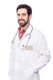 دانلود پرتره یک پزشک مرد خندان ، جدا شده در پس زمینه سفید