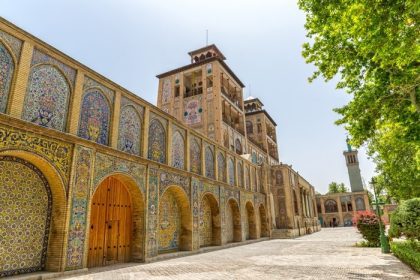 دانلود بنای خورشید کاخ سلطنتی گلستان قدیمی ترین گروه های ساختمان در پایتخت پارس ، به شکل فعلی در سال 1865 بازسازی شد. تهران ،