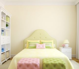 دانلود فضای داخلی اتاق خواب رنگارنگ برای دخترانه. نمای جلو. ارائه 3 بعدی