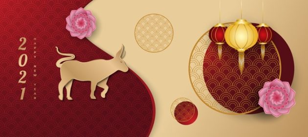 دانلود وکتور بنر تبریک سال نو چینی تزئین شده با فانوس گاو طلایی و گل به سبک برش کاغذ در پس زمینه انتزاعی
