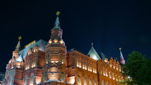 دانلود عکس معماری در مربع قرمز مسکو کرملین در شب روسیه