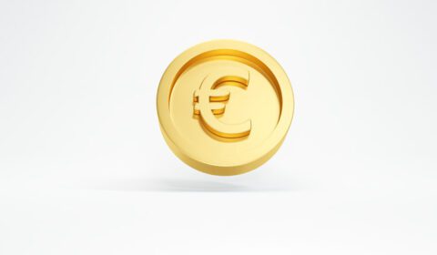 دانلود عکس رندر سه بعدی تک سکه طلای یورو شناور روی سفید