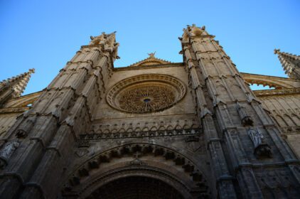 دانلود عکس کلیسای جامع بزرگ در مایورکا