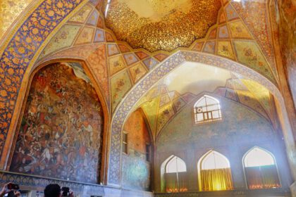 دانلود عکس اصفهان ایران داخلی معروف باستانی