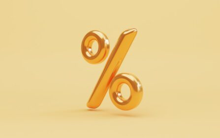 دانلود عکس نماد درصد طلایی روی زرد برای فروش با تخفیف