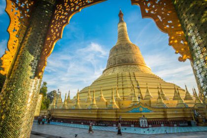 دانلود عکس shwemawdaw paya بلندترین بتکده در میانمار واقع شده است