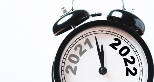 دانلود تغییر سال عکس از به روی مشکی ساعت زنگ دار با کپی