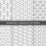 دانلود عکس گل مصنوعی زیبا روی دوچرخه عتیقه قرمز