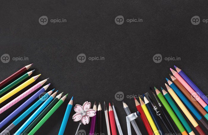 دانلود عکس آموزش مفهومی بازگشت به مدرسه با فضای کپی