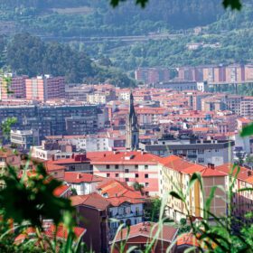 دانلود عکس منظره شهری از مقصد سفر شهر بیلبائو اسپانیا