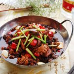 دانلود عکس اکشن و هنر حرکتی زیبای تایلندی مبارزه با ماهی روی الف