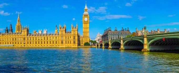 دانلود عکس hdr پل وست مینستر و خانه های پارلمان در لندن