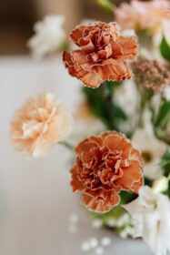 دانلود عکس تزیینات عروسی زیبا از گل های طبیعی
