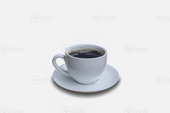 دانلود عکس فنجان قهوه در پس زمینه سفید