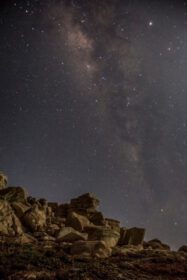 دانلود عکس خیره کننده کهکشان راه شیری در شب
