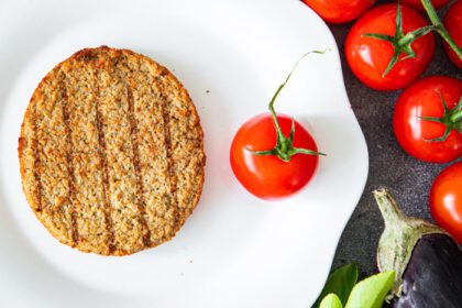 دانلود عکس کتلت سبزیجات گوشت سویا سیتان غذای تازه و سالم