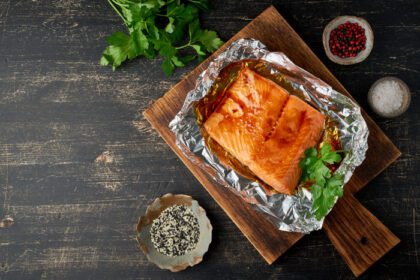 دانلود بسته فویل عکس شام با فیله ماهی سالمون رژیم غذایی سالم
