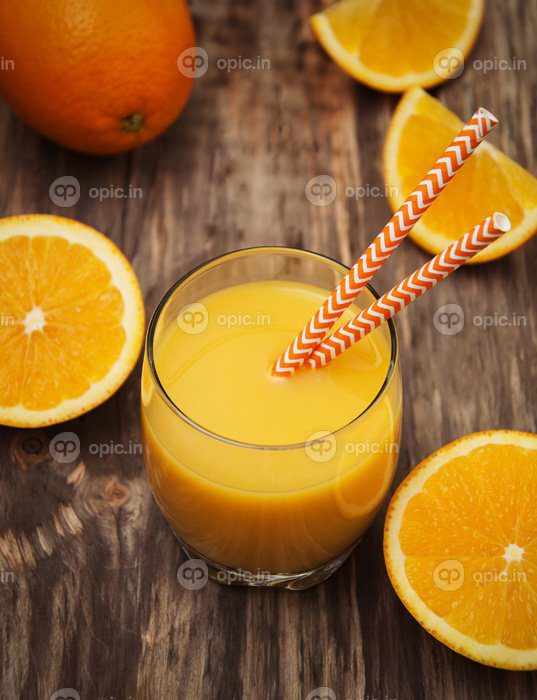 دانلود عکس لیوان آب پرتقال