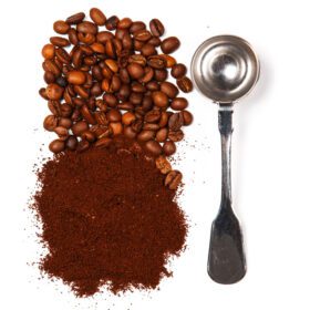 دانلود عکس قهوه و دانه های آسیاب شده