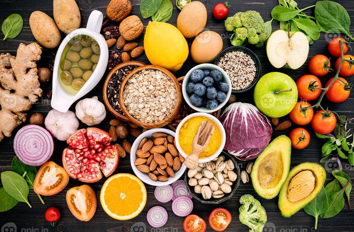 دانلود گروه عکس غذاهای سالم در پس زمینه تیره
