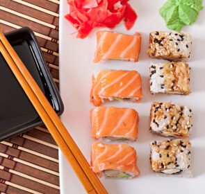 دانلود عکس سوشی و ساشیمی غذاهای ژاپنی