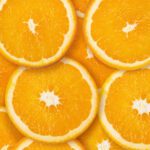 دانلود عکس از نزدیک و نمای بالا تعداد زیادی زغال اخته بلوبری تیره