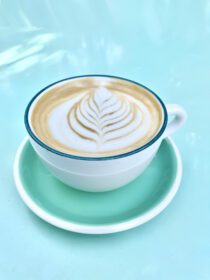 دانلود عکس الگوی کامل روی قهوه کاپوچینو