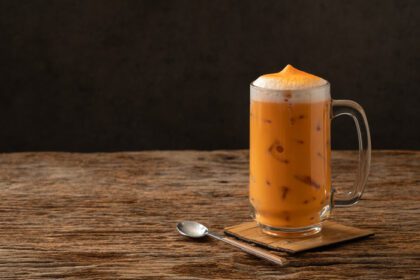 دانلود عکس چای تایلندی نوشیدنی معروف نوشیدنی سنتی