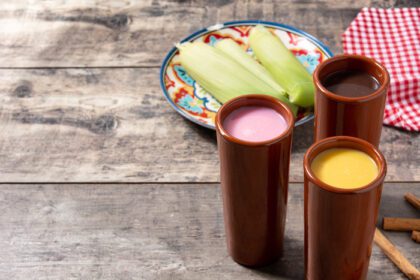 دانلود عکس نوشیدنی آتوله سنتی مکزیکی