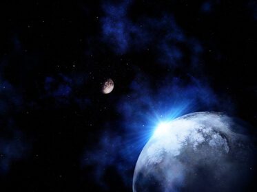 دانلود عکس صحنه فضایی سه بعدی با نور تابیده از پشت یک سیاره خیالی
