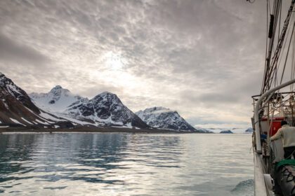 دانلود عکس منظره قطبی سوالبارد اسپیتسبرگن