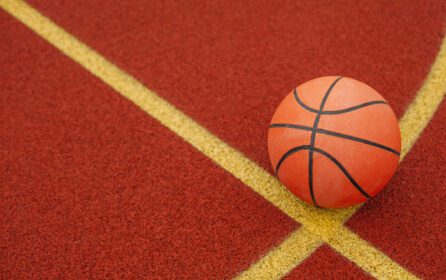 دانلود عکس از نزدیک توپ بسکتبال با کیفیت بالا مفهوم عکس زیبا