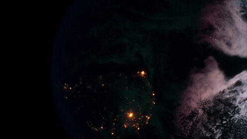 دانلود عکس نمای فضایی زیبا از زمین با تشکیل ابر