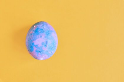 دانلود عکس تخم مرغ عید پاک کهکشانی کیهانی