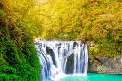 دانلود عکس مناظر زیبای طبیعت آبشار