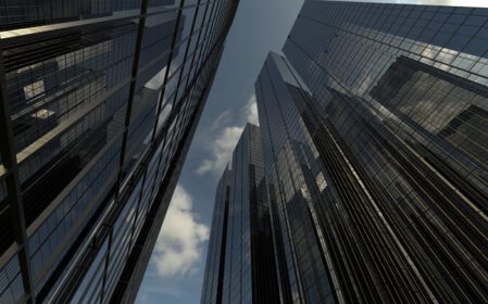 دانلود عکس ساختمان های مرتفع مدرن در برابر آسمان تصویر سه بعدی