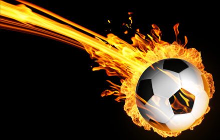 دانلود عکس توپ فوتبال در شعله های آتش