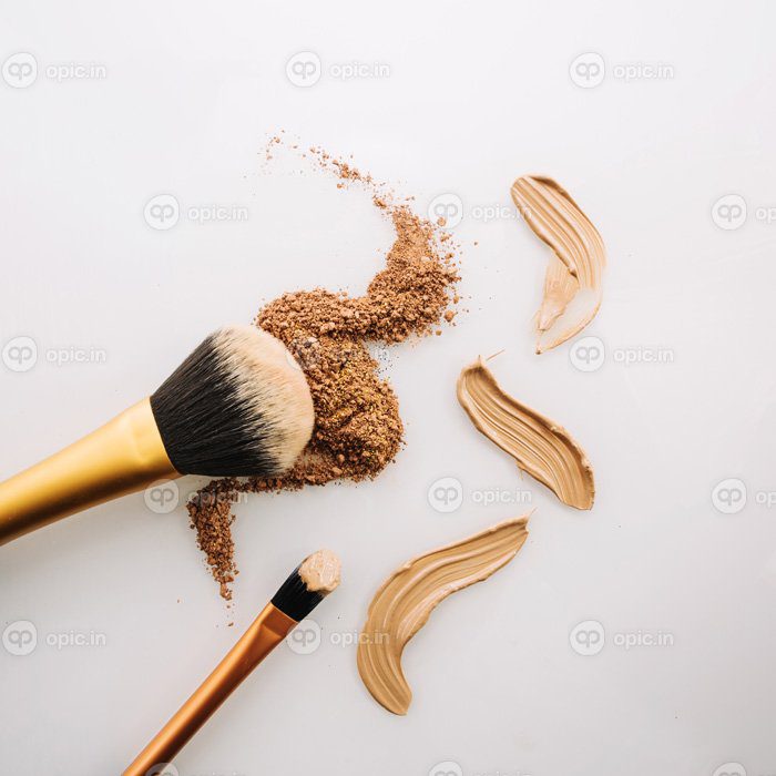 دانلود براش عکس نزدیک پودر آرایش و کانسیلر با کیفیت و وضوح بالا مفهوم عکس زیبا