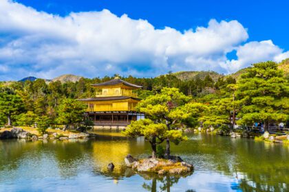 دانلود عکس معبد کینکاکوجی یا غرفه طلایی در کیوتو ژاپن