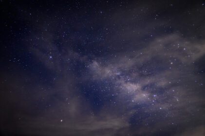 دانلود عکس راه شیری و ستاره ها در شب