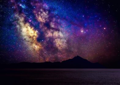دانلود عکس کهکشان راه شیری بر فراز کوه مقدس آتوس یونان