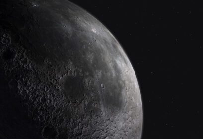 دانلود عکس ماه در فضا