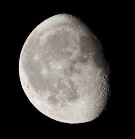 دانلود عکس ماه