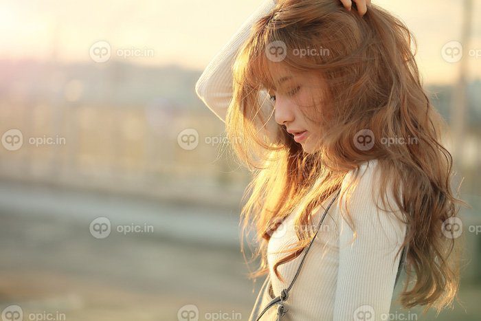 دانلود والپیپر بلا بونیتا گاروتا ژاپنی لیندا مولهر
