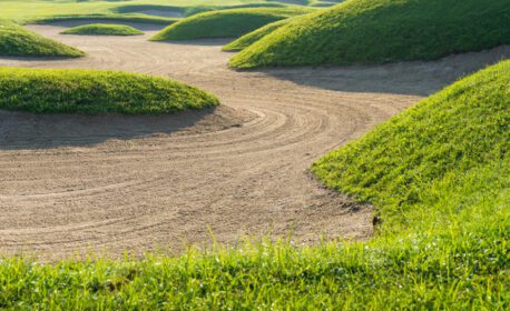 دانلود عکس پس زمینه سنگر شنی زمین گلف برای مسابقات تابستانی